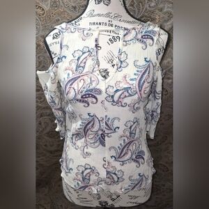 Chic Paris Print Blouse with Paisley Design